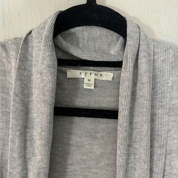 CYRUS Grey Open Front Ribbed Knit Blazer Size Medium - Picture 3 of 6